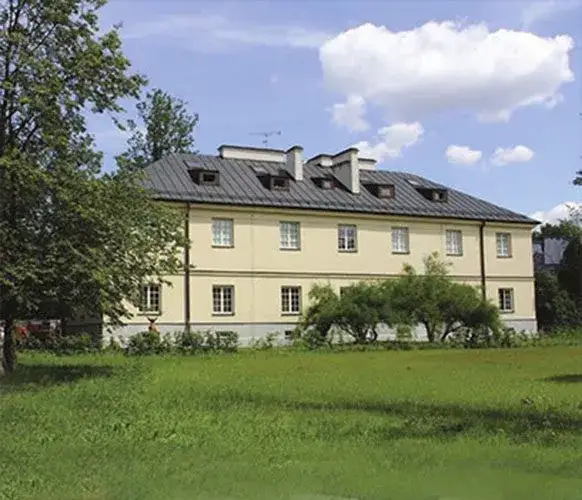 Zdjęcie Muzeum łowiectwa i jeździectwa w Warszawie – fascynujące wystawy i historia